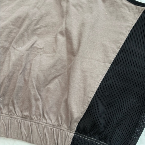 Cute Nike Top size L - Picture 4 of 9